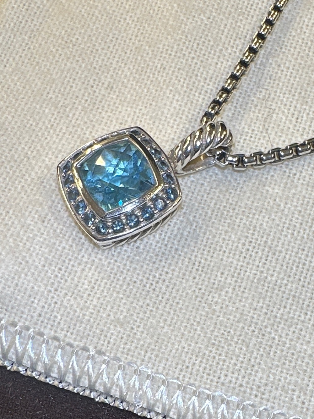 David Yurman 925 Petite Albion 7mm Blue Topaz Diamond Necklace 16”